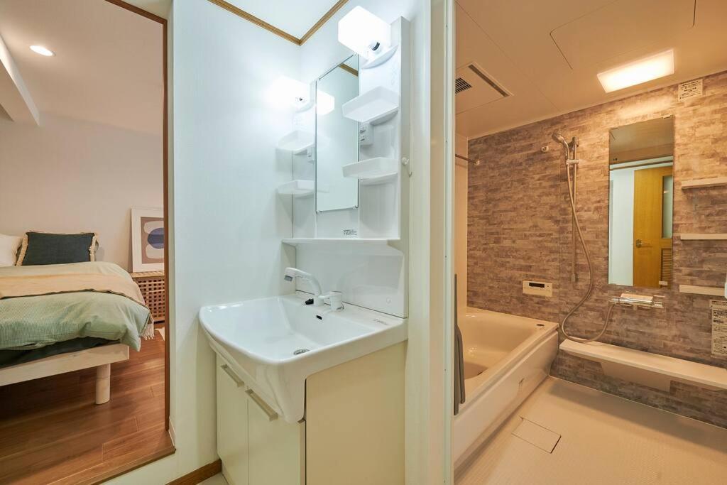 上落合ハウス Kamiochiai House Apartment โตเกียว ภายนอก รูปภาพ